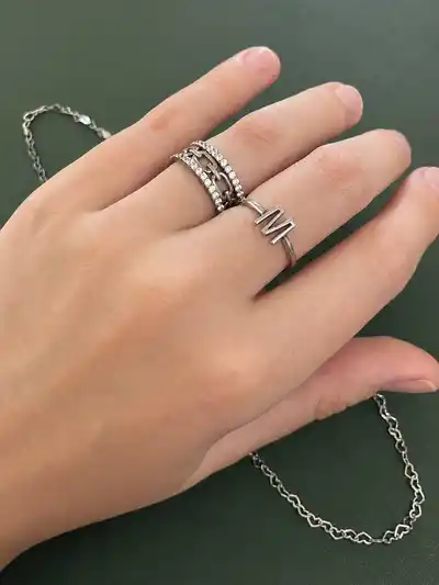 Серебряные украшения и бижутерия
