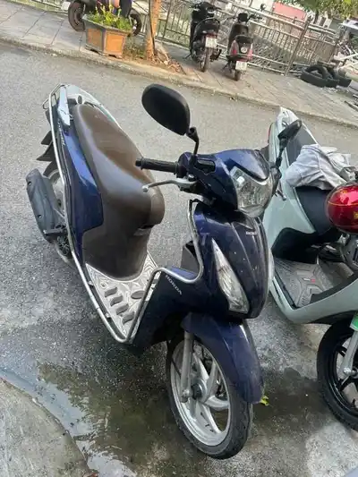 Honda Vision, синий, скутер