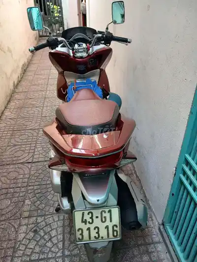 Honda PCX 2017 красный