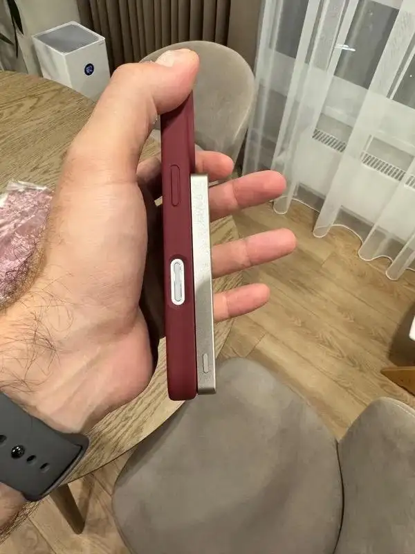 Внешний беспроводной аккумулятор USAMS Magsafe