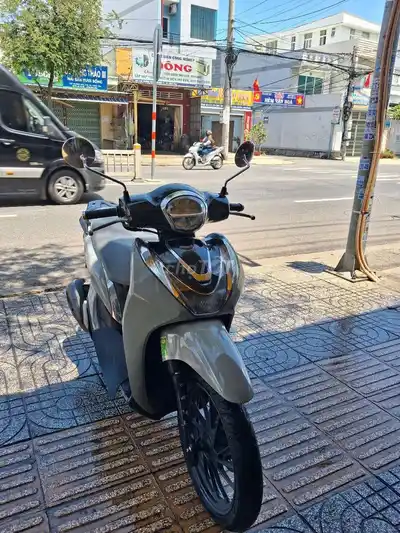 Honda SH Mode 2024 ABS, серый с черным