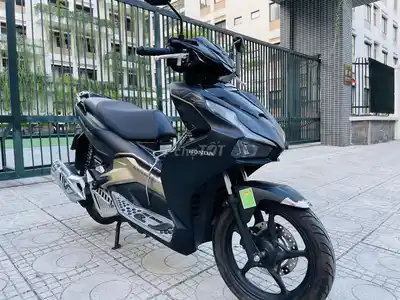 Скутер Honda Airblade Black Edition, черный, 2024
