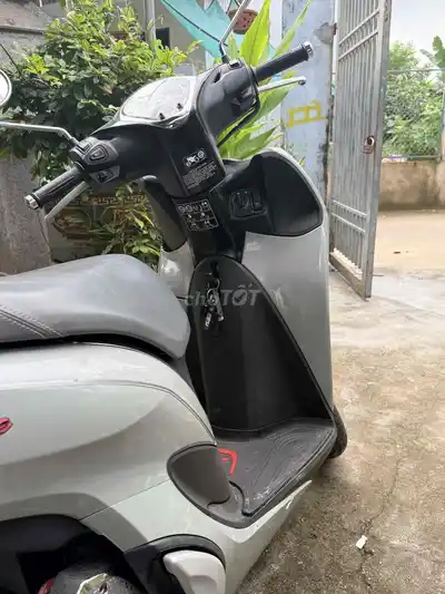Honda SH Mode 2025 ABS серый