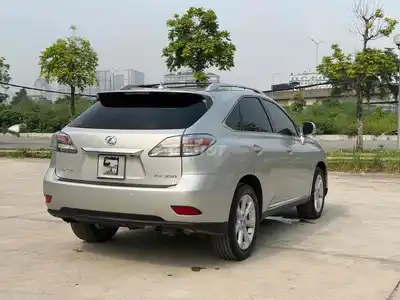 Lexus RX 350 Серебристый 5 мест