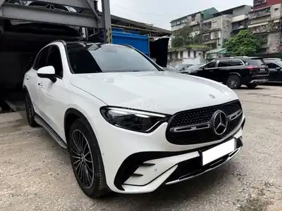 Mercedes Benz GLC 300 4Matic 2025 - 2 млрд 299 млн донгов