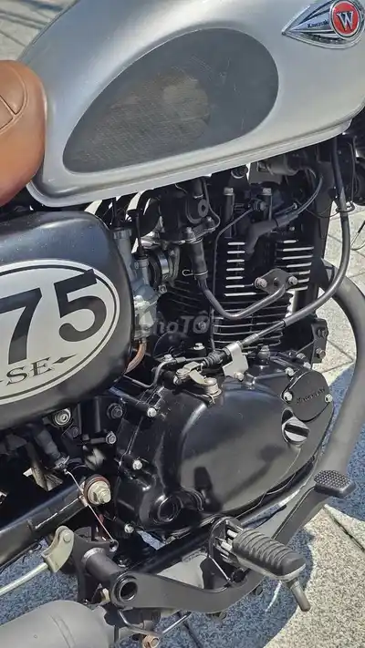 Kawasaki W175 2018 Серебристый, черный, коричневый