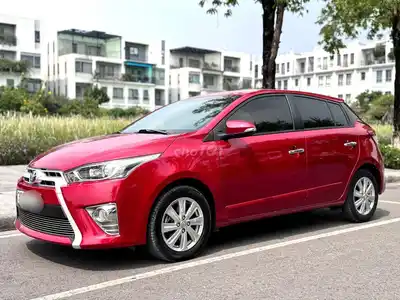 Toyota Yaris 2015 1.3G Красный
