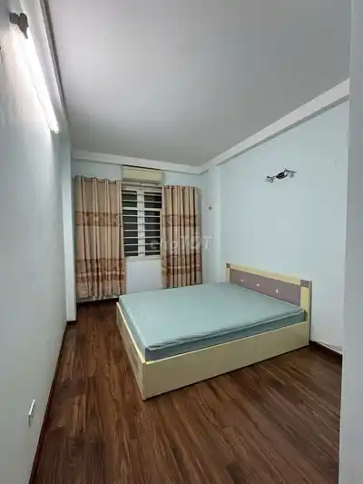 Дом 5 этажей в аренду на улице Ван Као, 34 м², парковка у входа