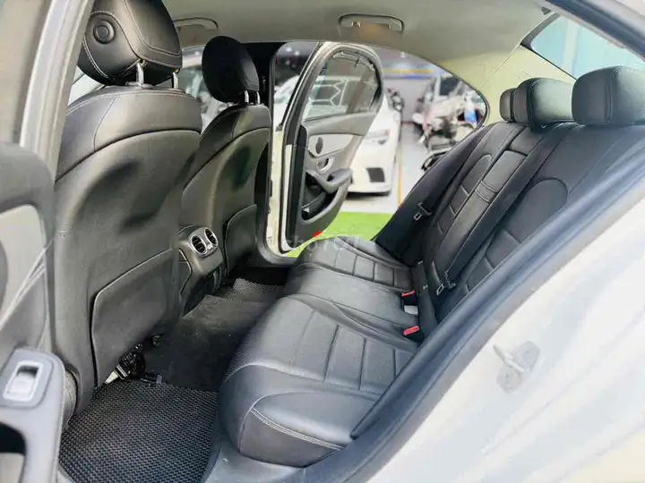 Mercedes-Benz C200 Model 2016