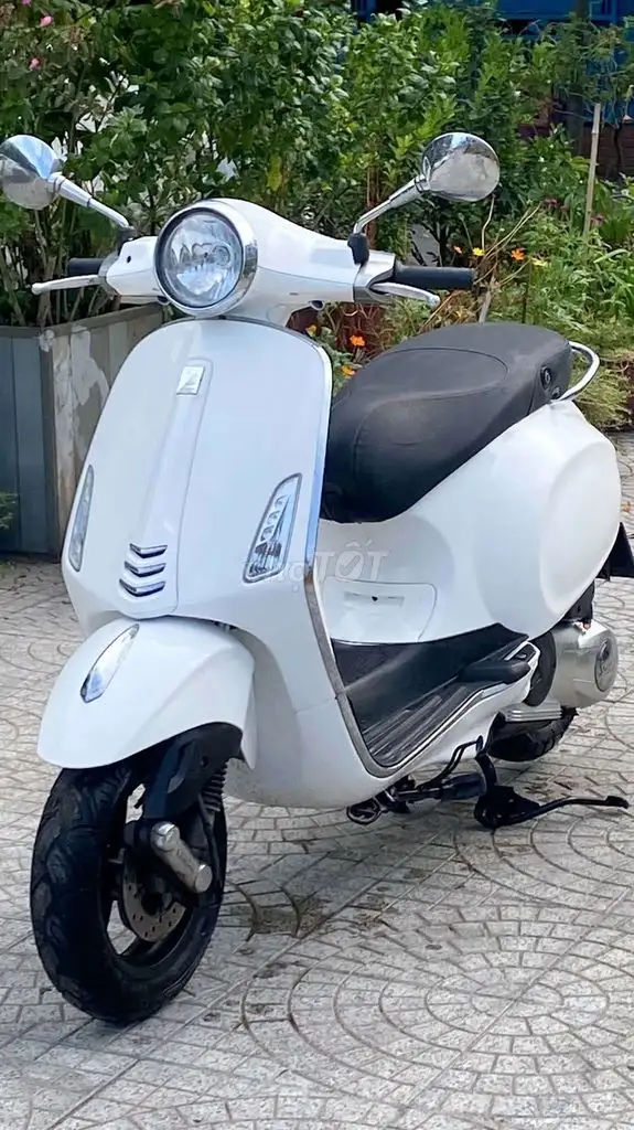 Piaggio Vespa Primavera 2015 Белый