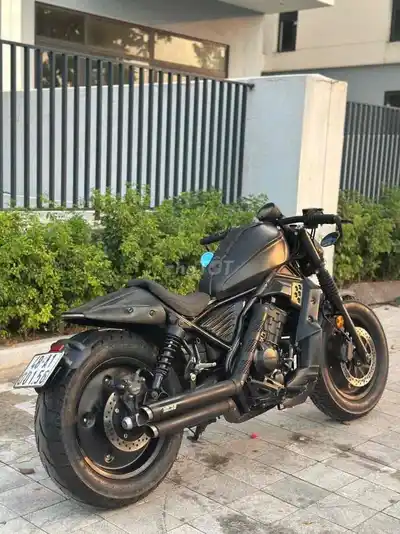 Honda Rebel 300 черный