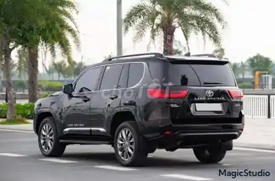 Toyota Land Cruiser 3.5 V6 2025