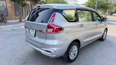 SUZUKI ERTIGA 2019 МЕХАНИКА 7 МЕСТ СЕРЫЙ
