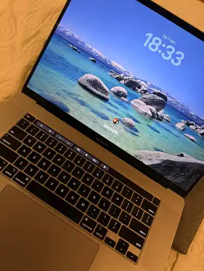MacBook Pro 16" 2019