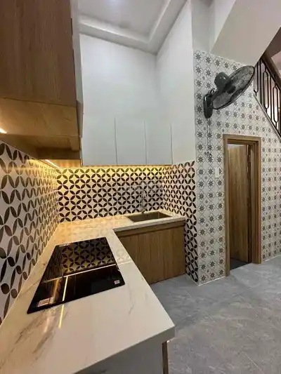 Дом целиком на главной улице 153 Thống Nhất, P11