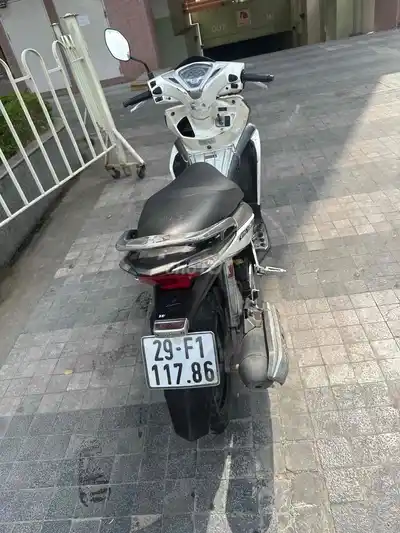 Honda Air Blade 2011 белый, родной двигатель