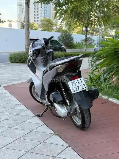 Хонда SH125 ABS 2018 Серебряная игла 29C1