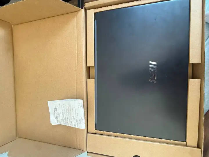 MSI Modern 15 B12MO