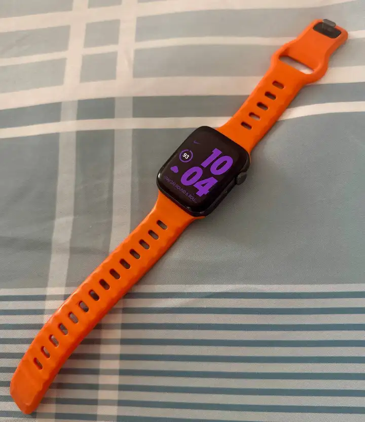 Apple Watch SE 44мм