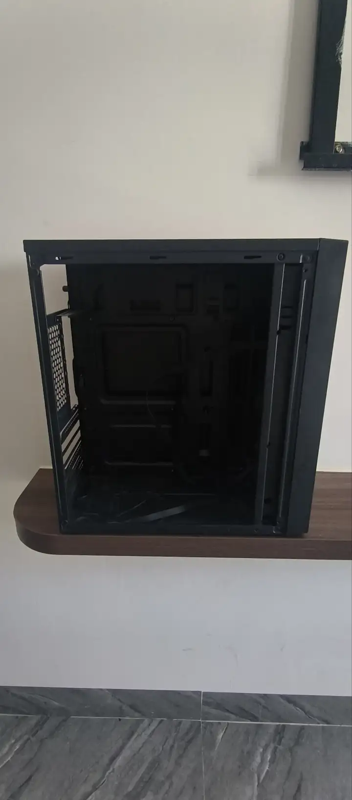 Корпуса для ПК ATX, M-ATX, Mini-ITX