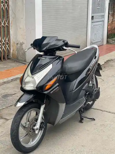 Honda Click скутер черный 2013 оригинальный двигатель