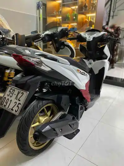 Honda Click Thai 2017 белый красно-черный