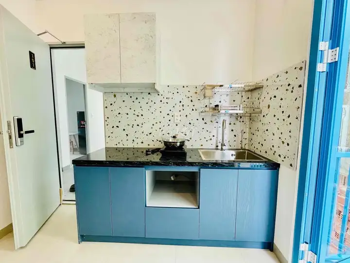 Сдается комната в квартире – 365/5 Тон Дан