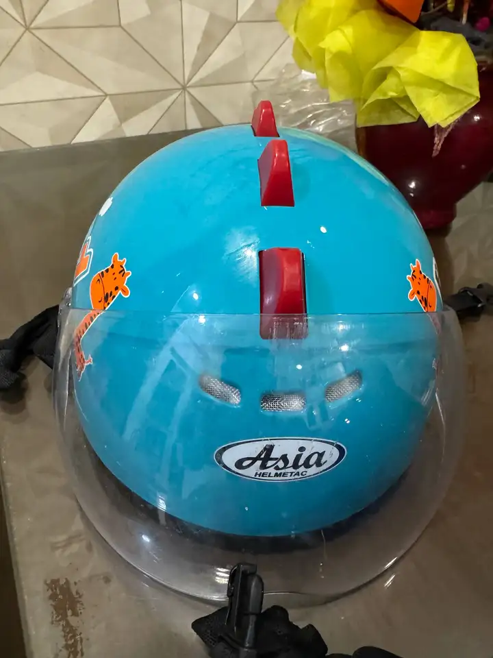 Детские шлемы Asia Helmet