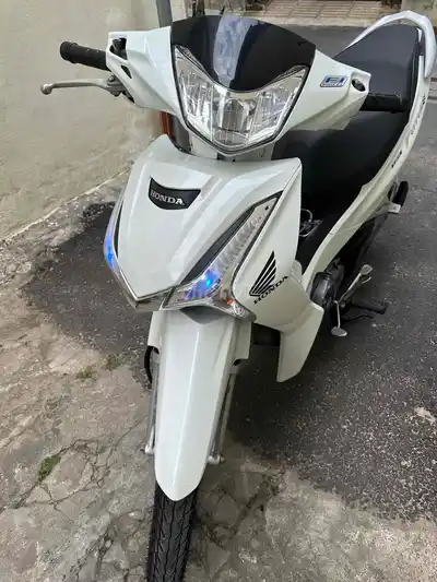 Honda Future LED 2023 125cc белый