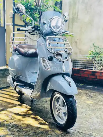 Piaggio Vespa LXV 125cc 3V i.e., 2016, серый