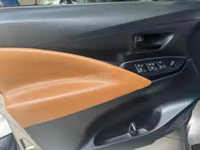 Toyota Innova 2017 Механика Кожаный салон 7 мест
