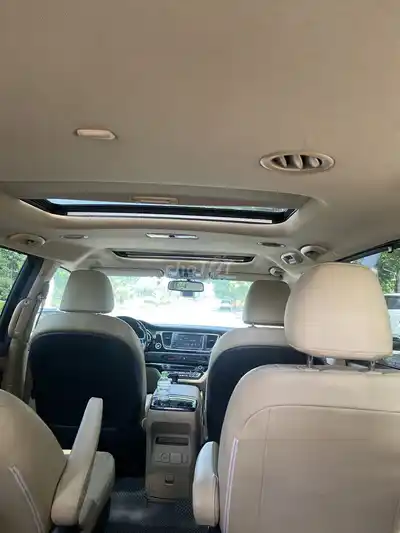 Kia Sedona Full Черная