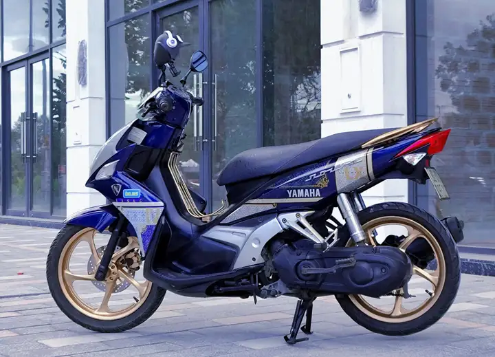 Yamaha Nouvo 4 LX скутер