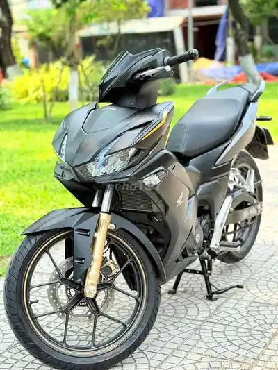 Honda Winner X V4 ABS 2025 Черный 3000 км