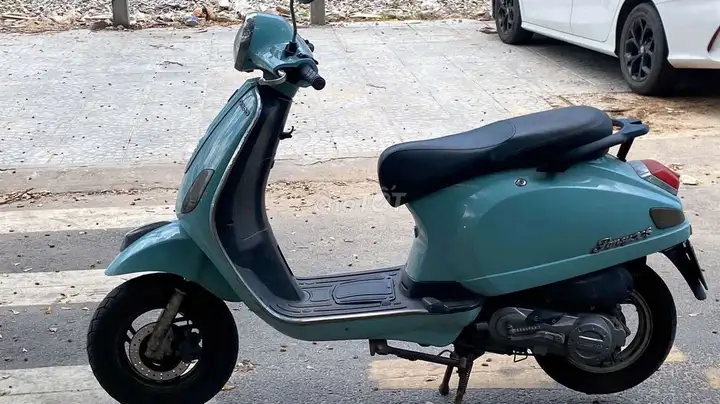 Piaggio Vespa 50cc 2021 бирюзовый