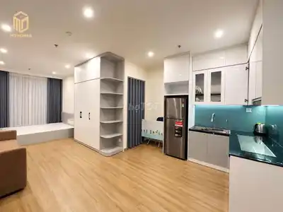 Студия с мебелью и техникой в Vinhomes Smart City 7.3 млн