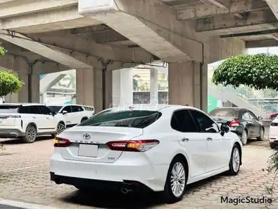Toyota Camry 2.5Q 2021