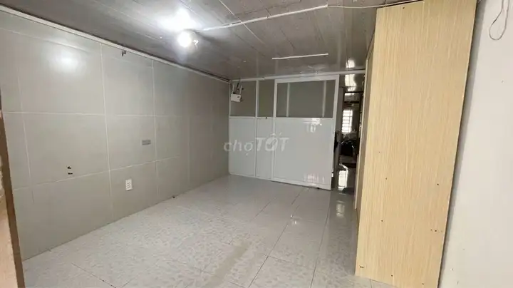 Дом у аэропорта и парка Зядинь, 2 этажа, 30м² рядом с аэропортом