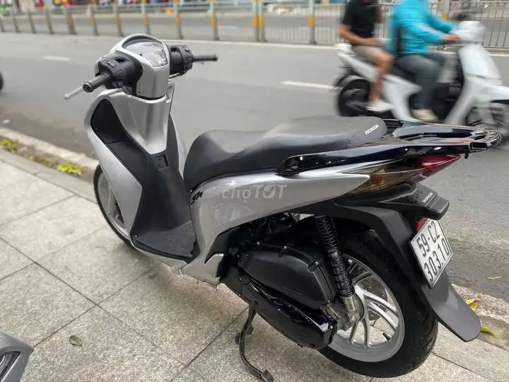 Honda SH 125 2015 Серебристый