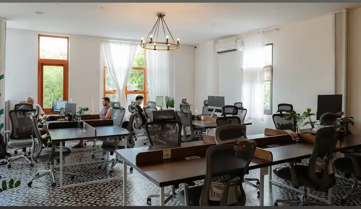 Безлимитный абонемент в коворкинг ACE Coworking