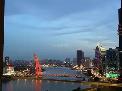 Аренда квартиры 82м2 с 2 спальнями в Vinhomes Golden River Bason