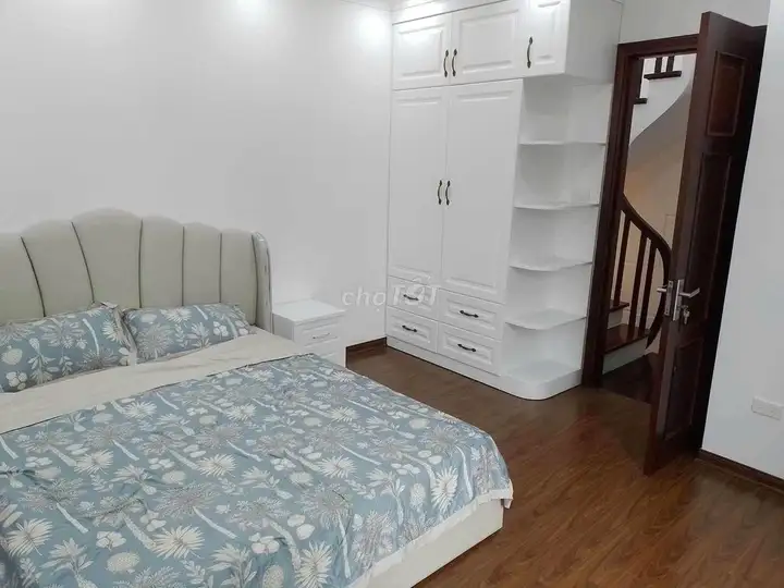 Сдается частный дом, переулок Куан Нхан, Тхань Сюань, полная меблировка