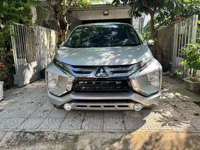 Mitsubishi Xpander 1.5AT 2021 Серебристый Автомат