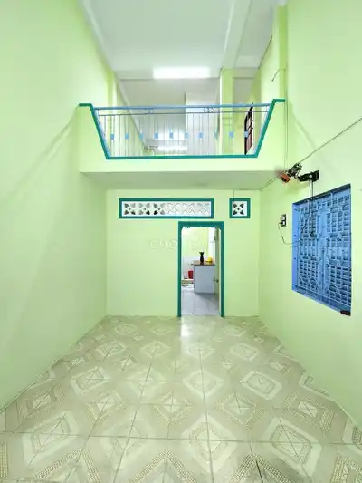 Угловой 3-этажный дом - отличное расположение - 60 кв.м - за рынком Nhat Tao