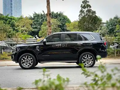 Ford Everest 2022 2.0 4x2 Titanium в супер состоянии