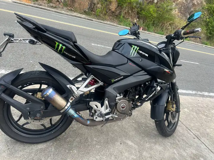 Bajaj Pulsar NS200