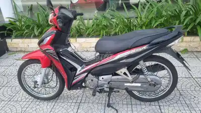 Honda Wave RSX 2015 красно-черный