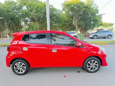 Toyota Wigo 1.2 MT 2018 Красный 76000 км