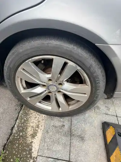 Mercedes E250 2012 Серый 232 000 км