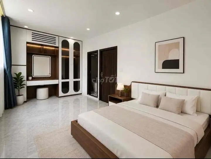 Ул. Бак Май, широкий двор, 2 стороны света, 34 м², 5 эт., 7 млрд донг